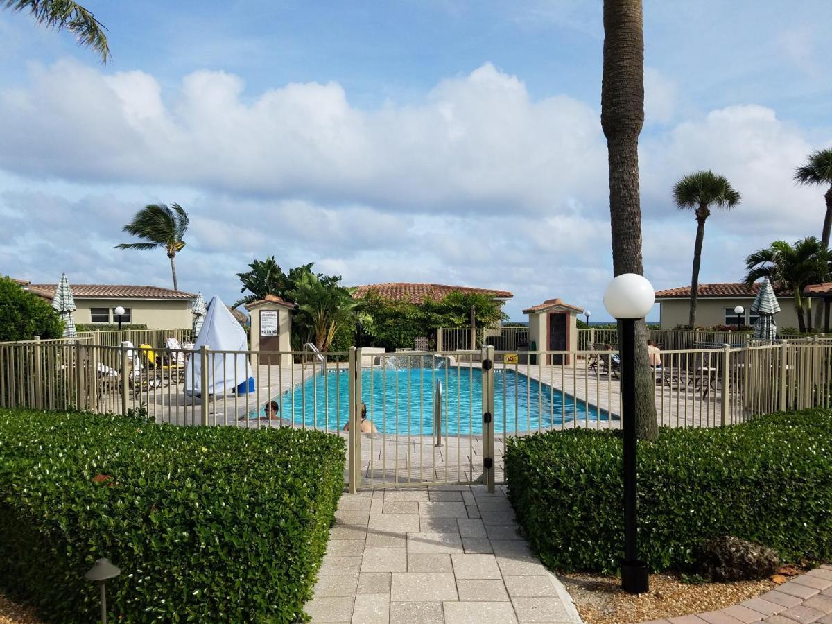 Ocean Side Resort - Updated Villa Hillsboro Beach Bagian luar foto